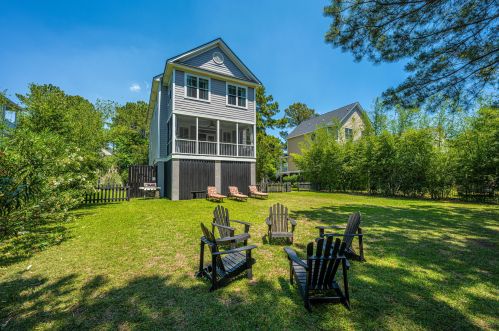 1980 Creek Dr, Mount Pleasant, SC 29466-8758