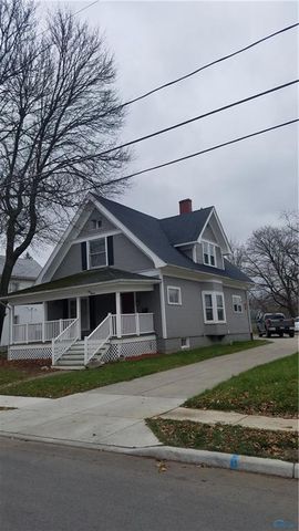 414 Providence St, Delta, OH 43515-1308