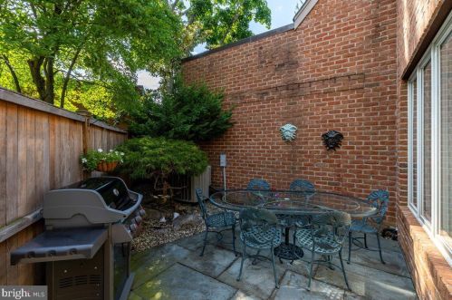 4 Firestone Ct, Princeton NJ  exterior