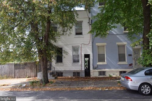 2224 11 St, Philadelphia PA 19133-1002 exterior