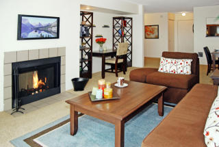 2 Jefferson Pkwy, West Linn OR  97035-8879 exterior
