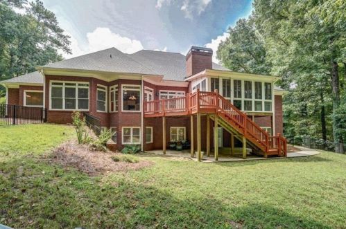 1900 Lancaster Dr, Conyers GA  30013-6442 exterior