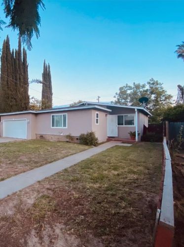5106 Parks Ave, Salida, CA 95368-9465