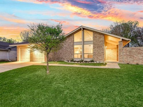 1106 Cripple Creek Dr, Austin, TX 78758-5114