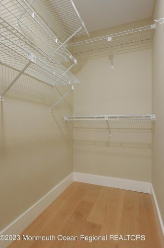 29 Manchester Ct, Tinton Falls NJ 07701-5490 exterior