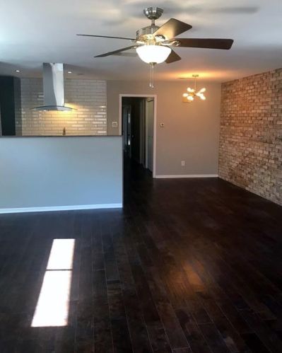 2726 Mccart Ave, Fort Worth TX  76110-2231 exterior