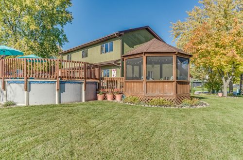 414 Una Ave, Lemont IL  60439-4536 exterior