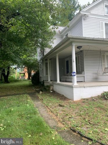 1537 Gerrardstown Rd, Gerrardstown, WV 25420-4293