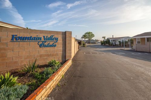 123 Sumac Ln, Santa Ana CA  92708-5731 exterior