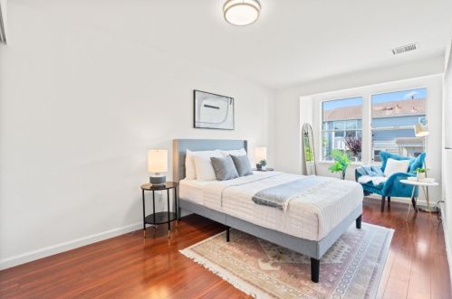 56 Garnett Ter, San Francisco CA 94124-2572 exterior