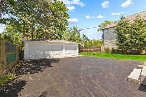 1132 Elmwood Ave, Bannockburn IL  60015-2128 exterior