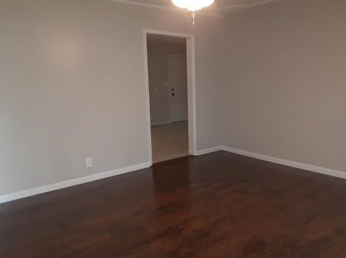 5817 Cowden St, Fort Worth TX  76114-1019 exterior