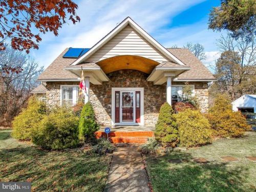 2608 Harford Rd, Fallston, MD 21047-2516