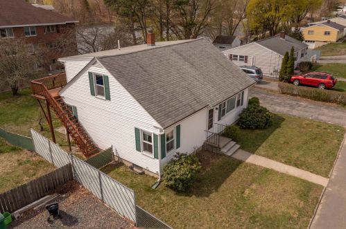 10 Ross St, Nashua, NH 03060-3772