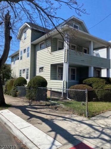 303 Haledon Ave, Paterson, NJ 07508-2787