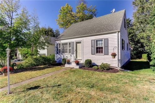 36 Dewey St, Middletown, CT 06457-5404