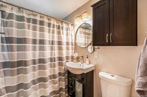 4751 66 Ave, Arvada CO  80003-6331 exterior