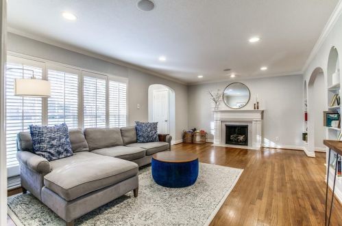 6431 Anita St, Dallas TX  75214-2709 exterior