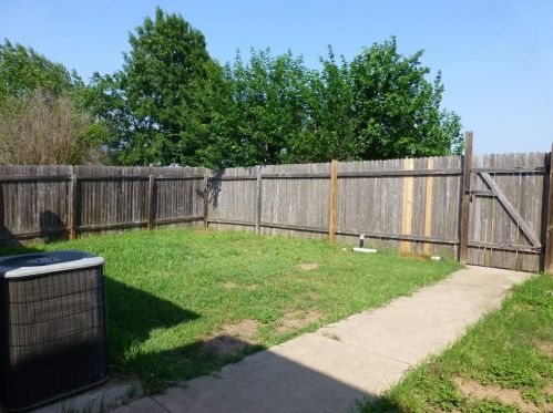 4621 Best Way, Austin TX  78725-3933 exterior