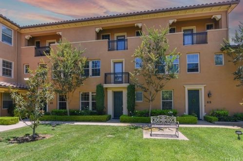 87 Long Mdw, Irvine, CA 92620-2825