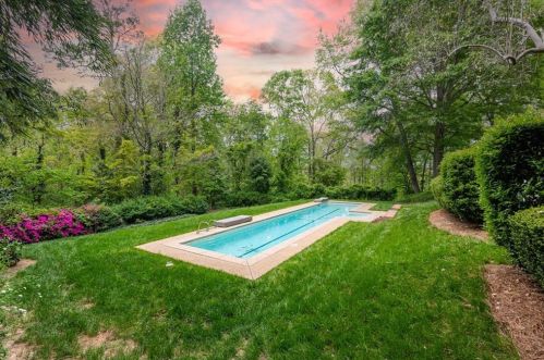 499 Johnson Ferry Rd, Atlanta, GA 30328-4129