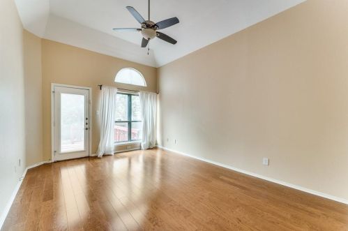 11508 Cherry Hearst Ct, Austin TX  78750-3525 exterior