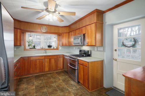 510 Kings Hwy, Haddonfield NJ 08033-2114 exterior