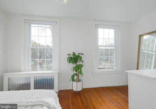 336 24th St, Philadelphia PA  19103-6431 exterior