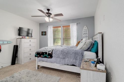 20217 Engelmann Ln, Webberville TX exterior