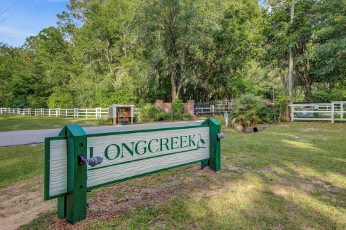 4637 Lazy Creek Ln, Wadmalaw Is SC  29487-7066 exterior