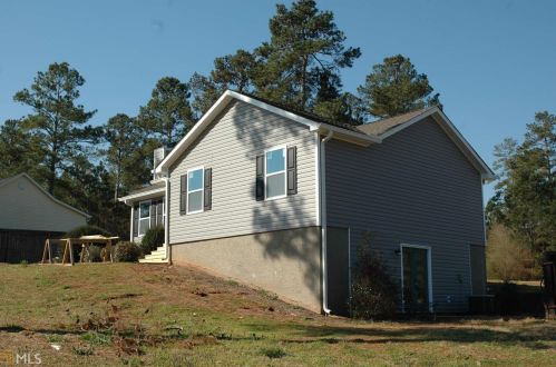 175 Hill Rd, Lagrange, GA 30240-9008
