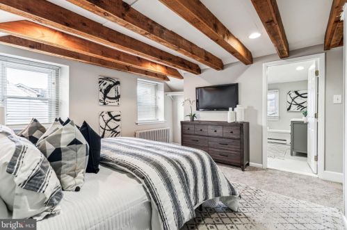 140 Gay St, Philadelphia PA  19127-1310 exterior