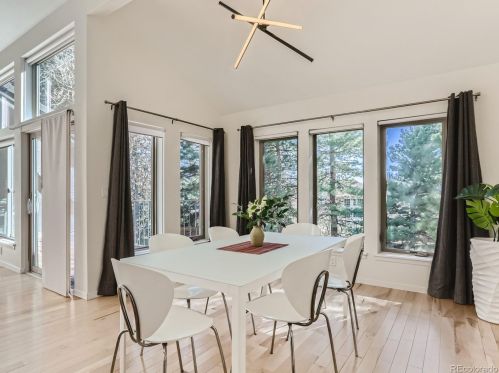 24 Beacon Hill Ln, Englewood CO  80111-5244 exterior