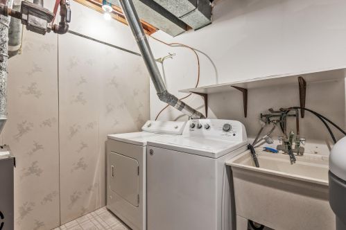 13735 Hemlock Ct, Saint Paul MN  55124-9581 exterior