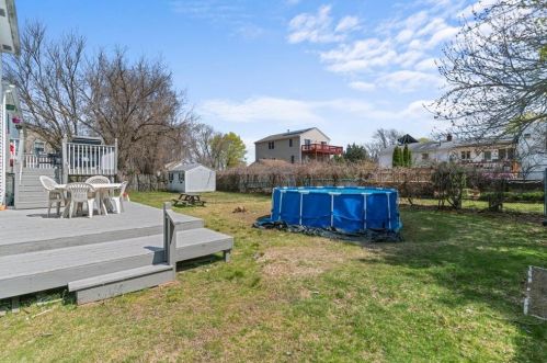 20 Stewart St, Warwick, RI 02889-9124