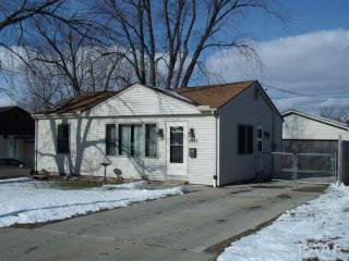 1415 Illinois St, Pekin, IL 61554-2246