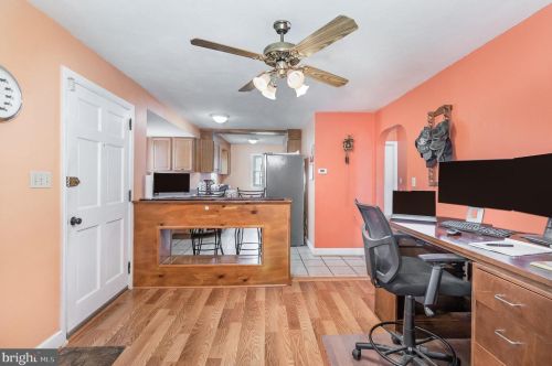 900 Ogontz St, York, PA 17403-2949