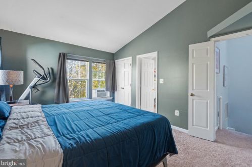 15043 Galapagos Pl, Woodbridge VA  22193-5843 exterior