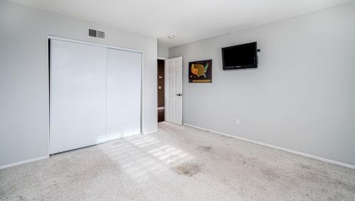 2121 Chateau Ct, Chula Vista CA  91913-3161 exterior