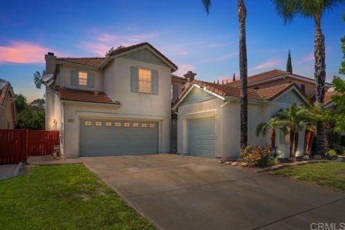 554 Golf Glen Dr, San Marcos, CA 92069-1754