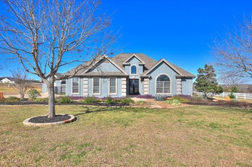 100 High Point Way, Georgetown, TX 78626-1528