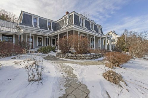 239 Whittier Hwy, Ctr Harbor, NH 03226-3617