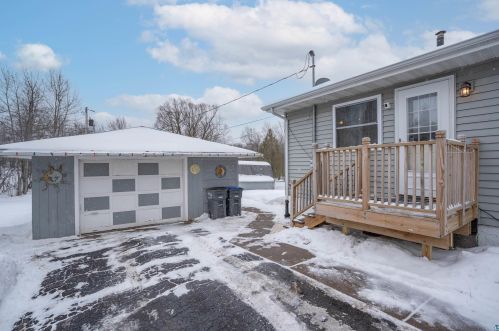 2804 Morris Thomas Rd, Duluth, MN 55811-2818
