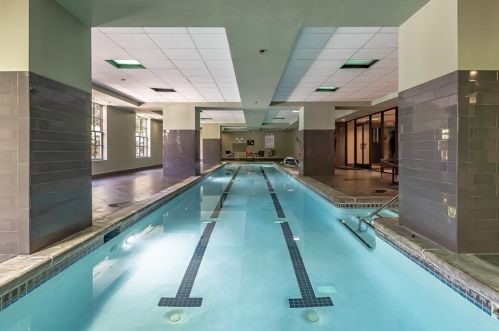 1101 Juniper St, Atlanta GA  30309-7664 exterior