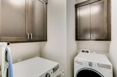 2602 Diaz St, Austin TX  78702-3915 exterior