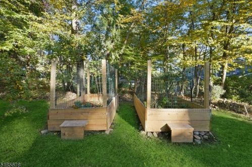 26 Misty Mountain Rd, Dover NJ  07869-4729 exterior