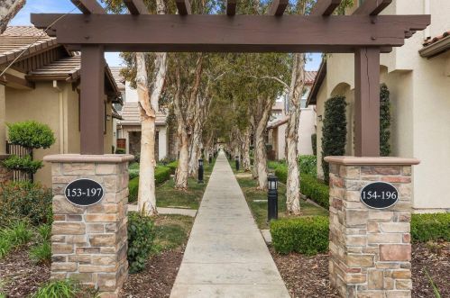 171 Santa Cruz Way, Tracy, CA 95391-1178