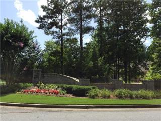 5341 Hill Rd, Acworth, GA 30101-6952