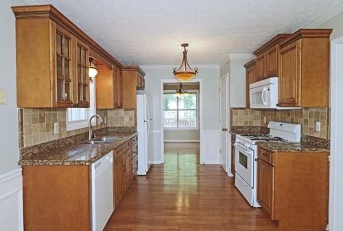 3180 Water Brk Dr, Conyers GA  30094-5691 exterior