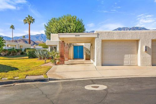 6049 Hazeltine Plz, Palm Springs, CA 92264-3837